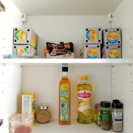 3 Floor Xxl House, 7 Rooms, 2 Kitchen, 15 Minutes To Frankfurt, Washing Machine Apartment Kelkheim