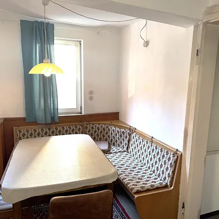 3 Floor Xxl House, 7 Rooms, 2 Kitchen, 15 Minutes To Frankfurt, Washing Machine Appartement Kelkheim