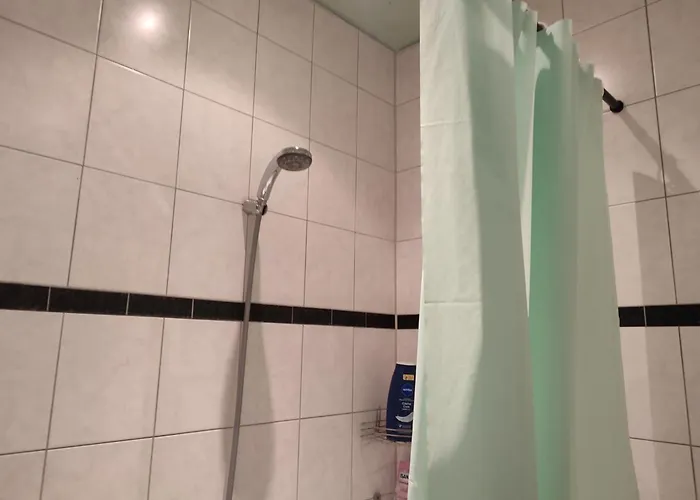 3 Floor Xxl House, 7 Rooms, 2 Kitchen, 15 Minutes To Frankfurt, Washing Machine Apartamento Kelkheim