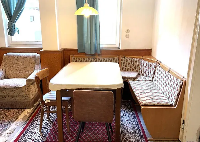 3 Floor Xxl House, 7 Rooms, 2 Kitchen, 15 Minutes To Frankfurt, Washing Machine *